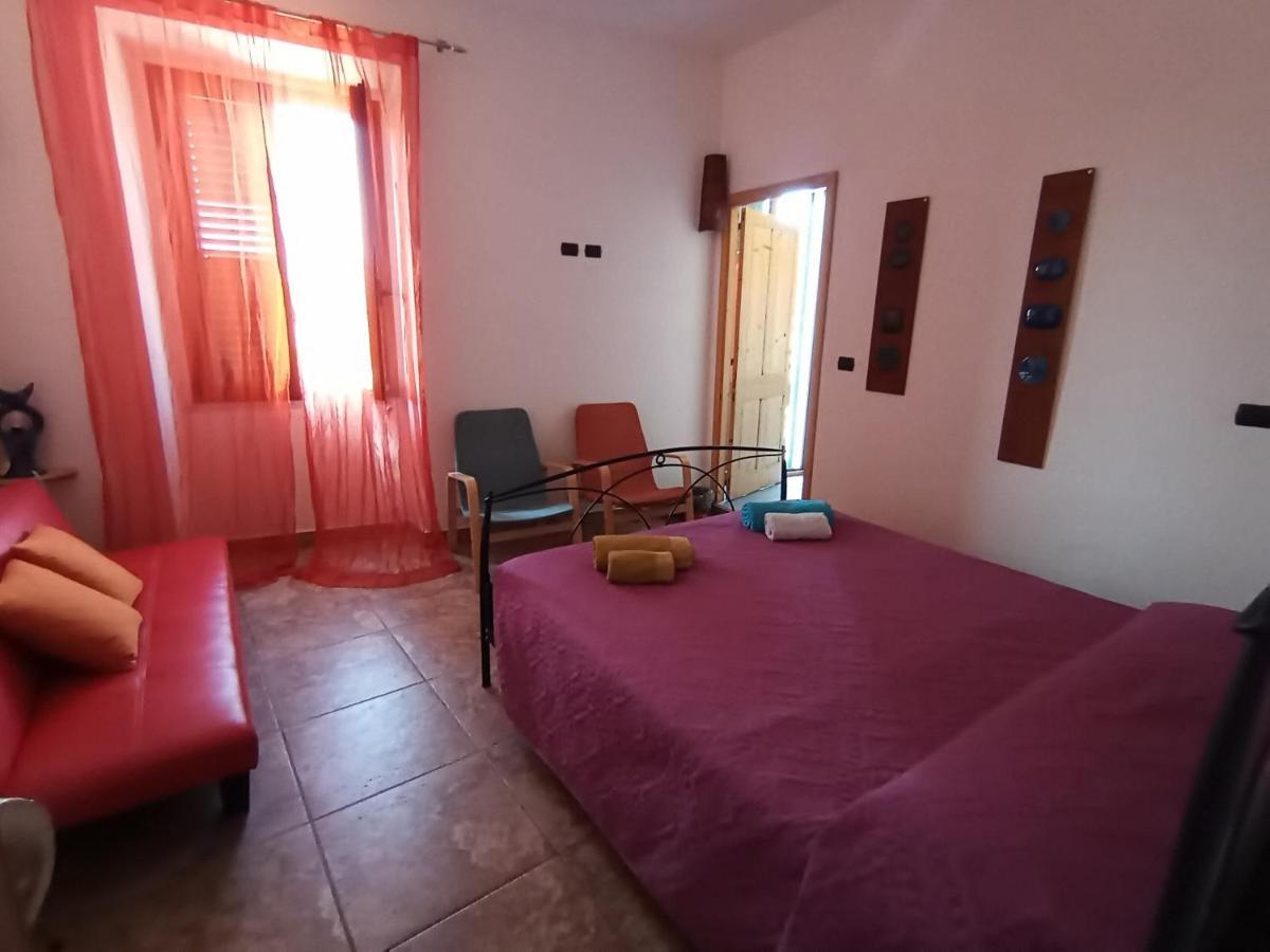 Orgosolo B&B Sardegna Luaran gambar